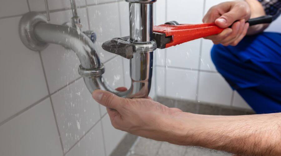 Leak Detection Services in Hartford, MI